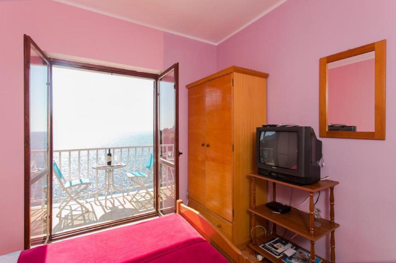 Apartment Neve