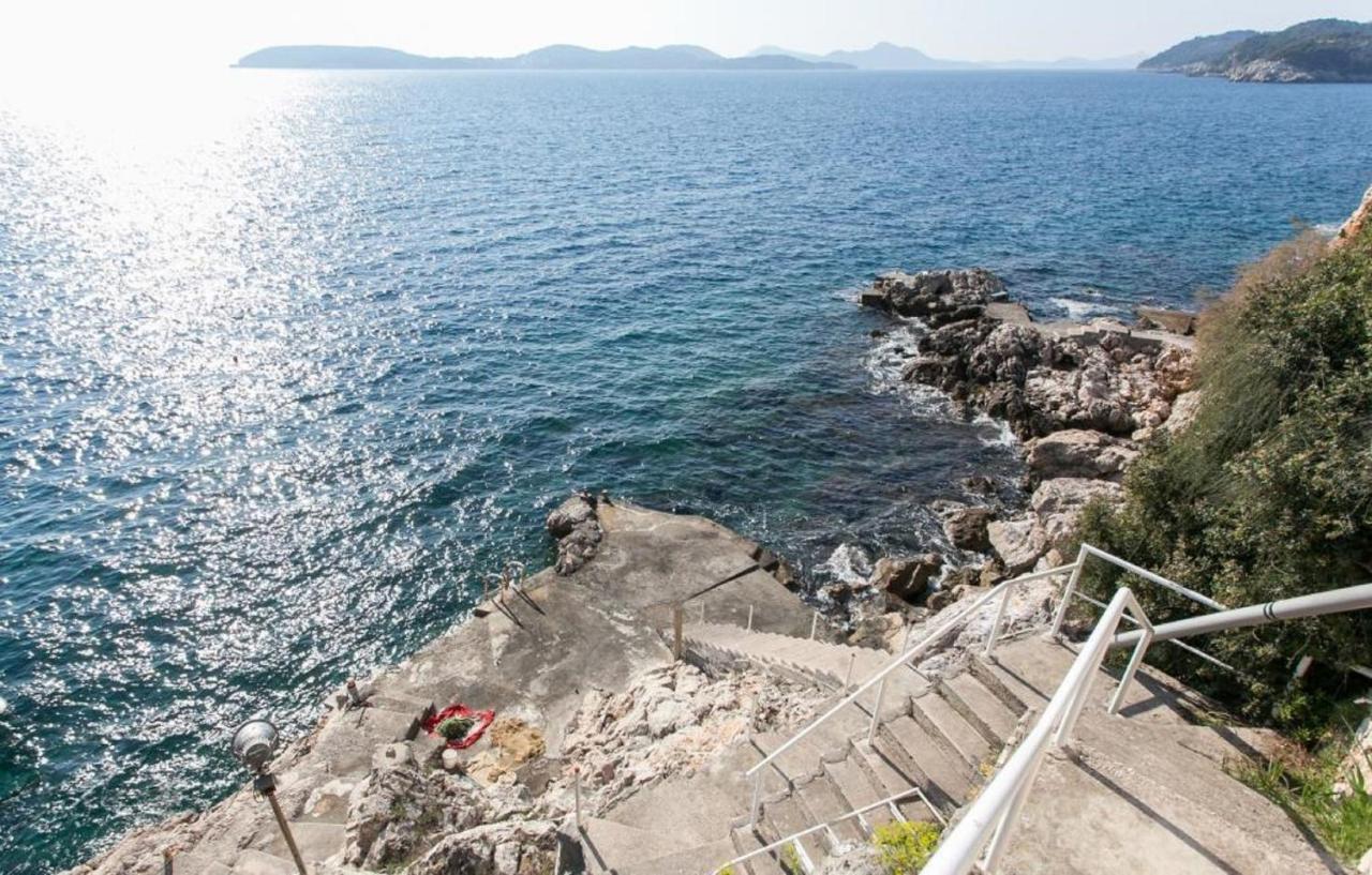 Neve * Dubrovnik